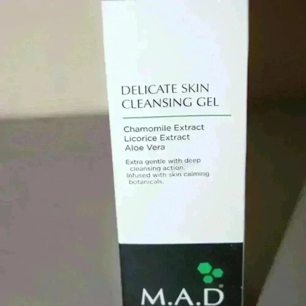 M.A.D. Delicate Skin Cleansing Gel New!